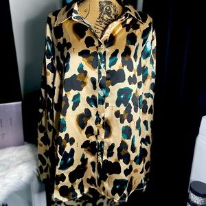 Plus Satin Leopard Shirt